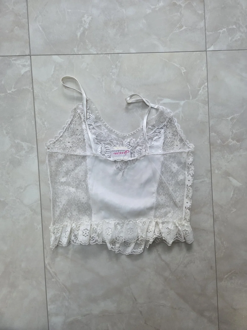 Jessica White Lace Camisole Top - Picture 4 of 4